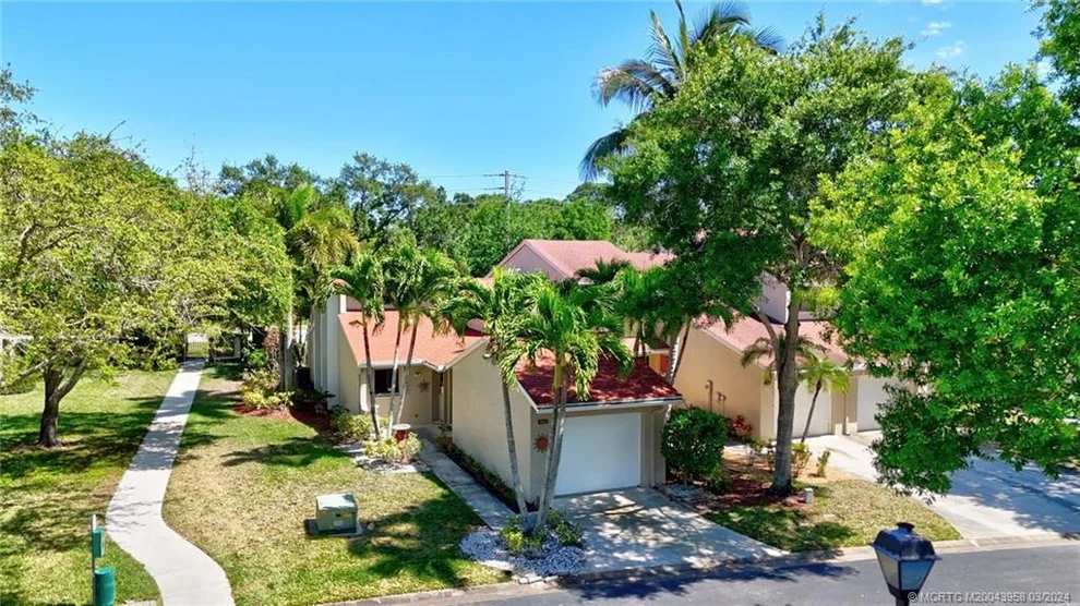 Unit for sale at 1631 SW Crossing Circle, Palm City, FL 34990
