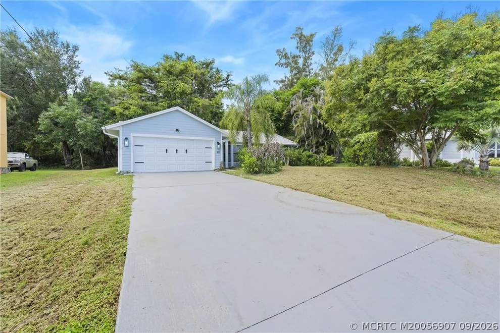 Unit for sale at 411 SW Namoit Place, Port St Lucie, FL 34953
