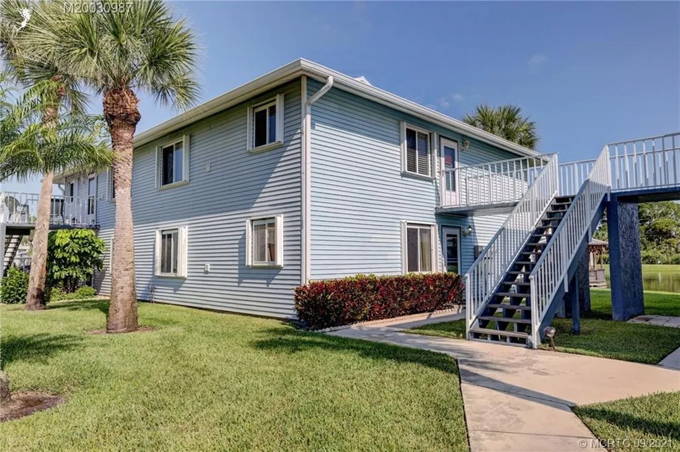 Unit for sale at 180 SE Village Drive, Port St Lucie, FL 34952