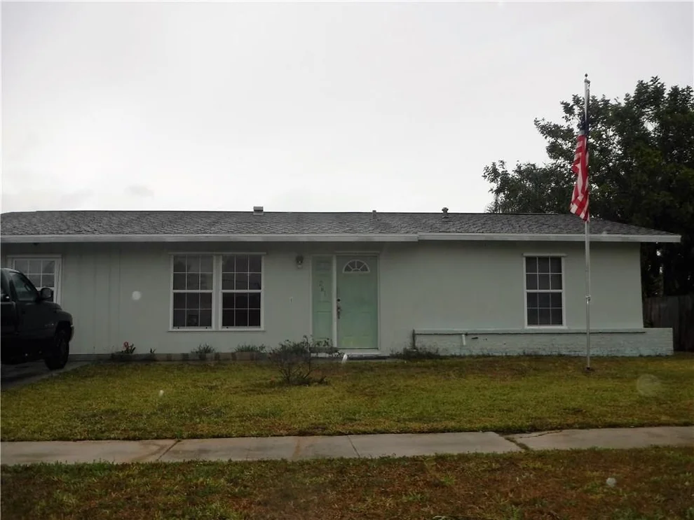 Unit for sale at 261 SW Reynolds Avenue, Port St Lucie, FL 34983