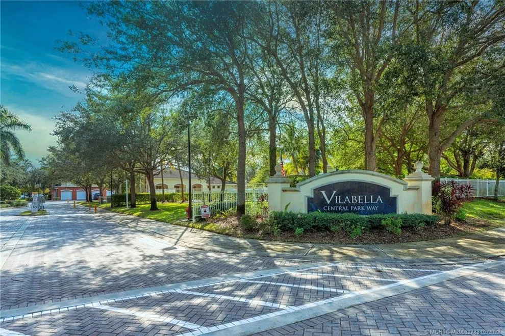 Unit for sale at 45 SE Sedona Circle, Stuart, FL 34994
