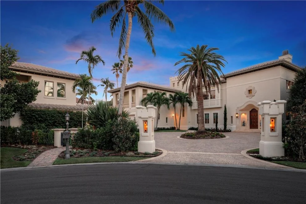 Unit for sale at 3008 SE Southview Drive, Stuart, FL 34996