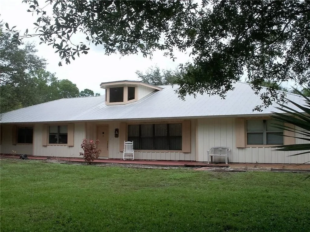 Unit for sale at 11225 SW Meadowlark Circle, Stuart, FL 34997
