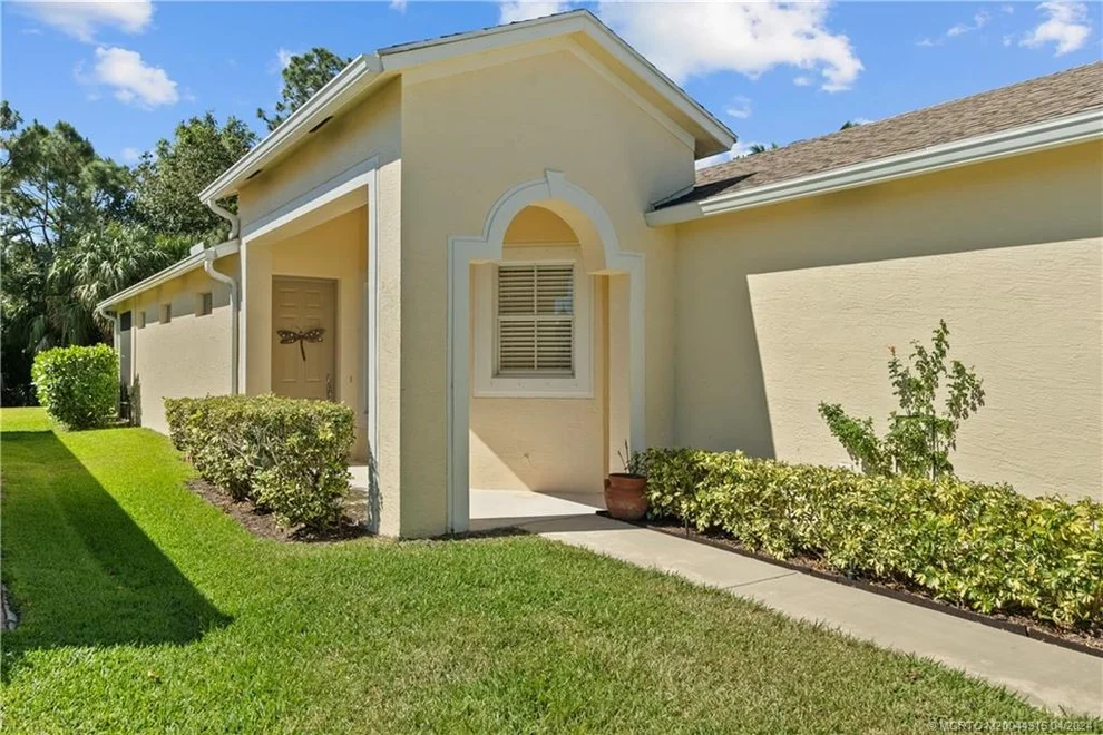 Unit for sale at 572 SW Indian Key Drive, Port St Lucie, FL 34986