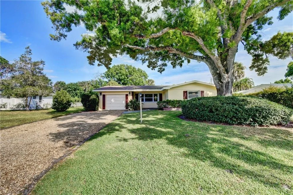 Unit for sale at 1156 36th Avenue, Vero Beach, FL 32960