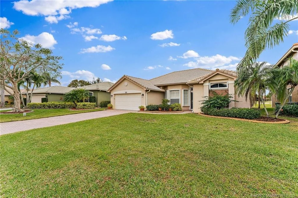 Unit for sale at 538 NW Waverly Circle, Port St Lucie, FL 34983