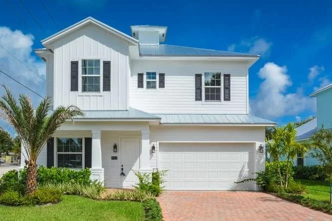 Unit for sale at 403 SE Coconut Avenue, Stuart, FL 34996