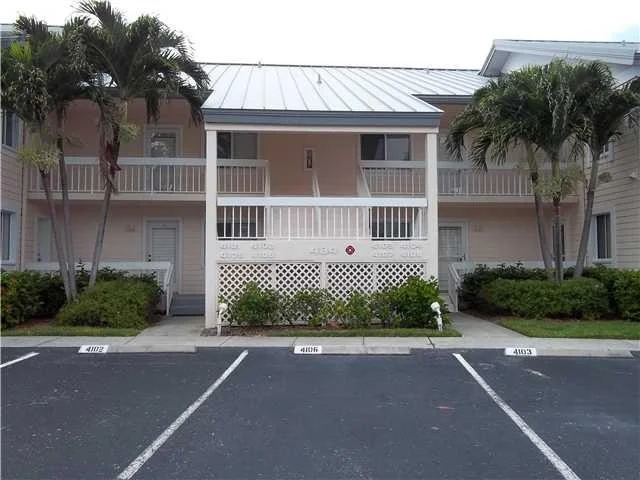 Unit for sale at 484 NE Plantation Road, Stuart, FL 34996