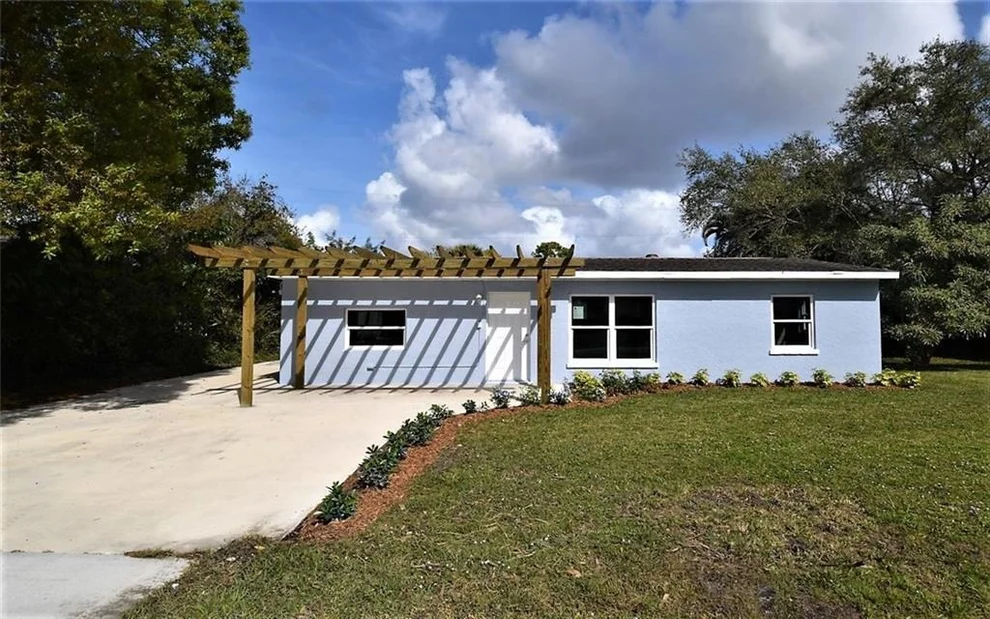 Unit for sale at 927 SW 37th Street, Palm City, FL 34990