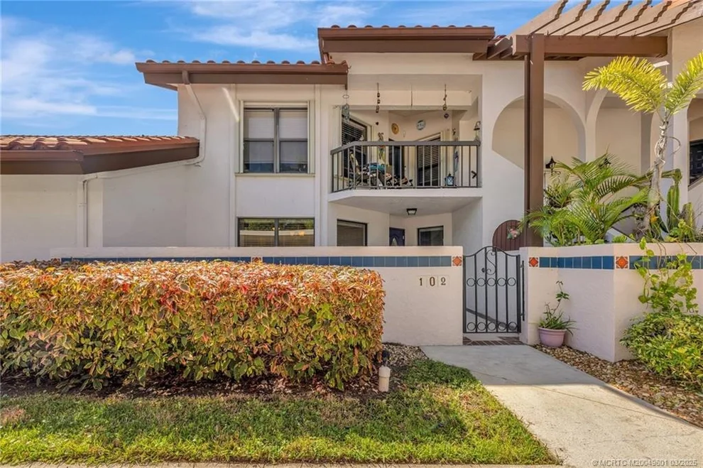 Unit for sale at 6040 SE Martinique Drive, Stuart, FL 34997
