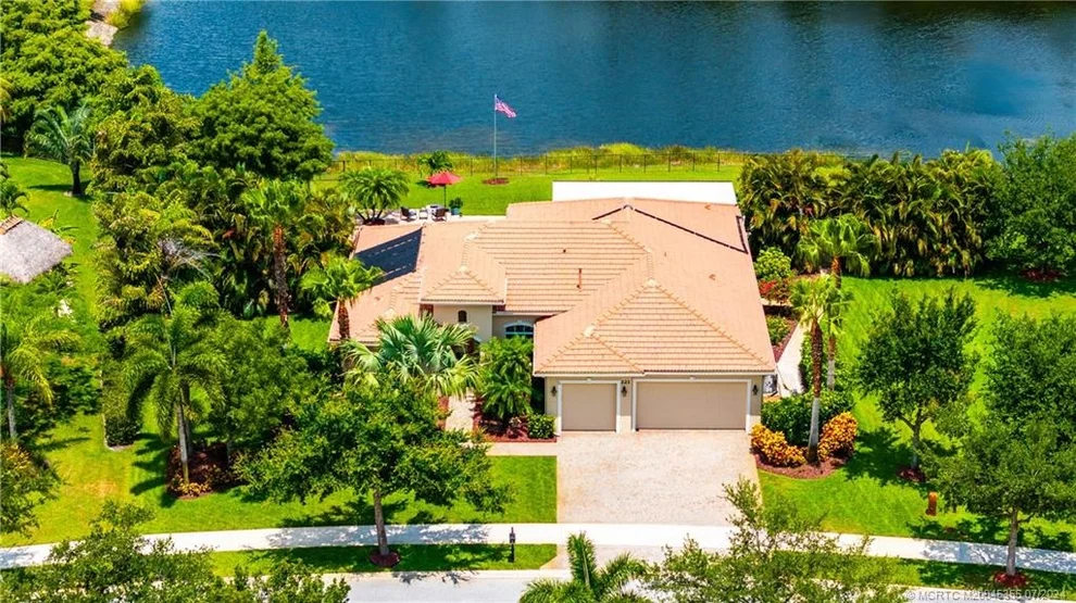 Unit for sale at 221 SE Ethan Terrace, Stuart, FL 34997