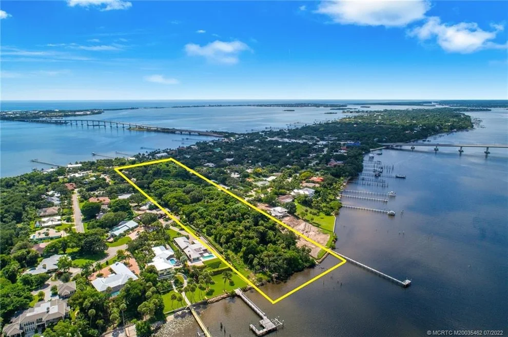 Unit for sale at 33 N Sewalls Point Road, Sewalls Point, FL 34996
