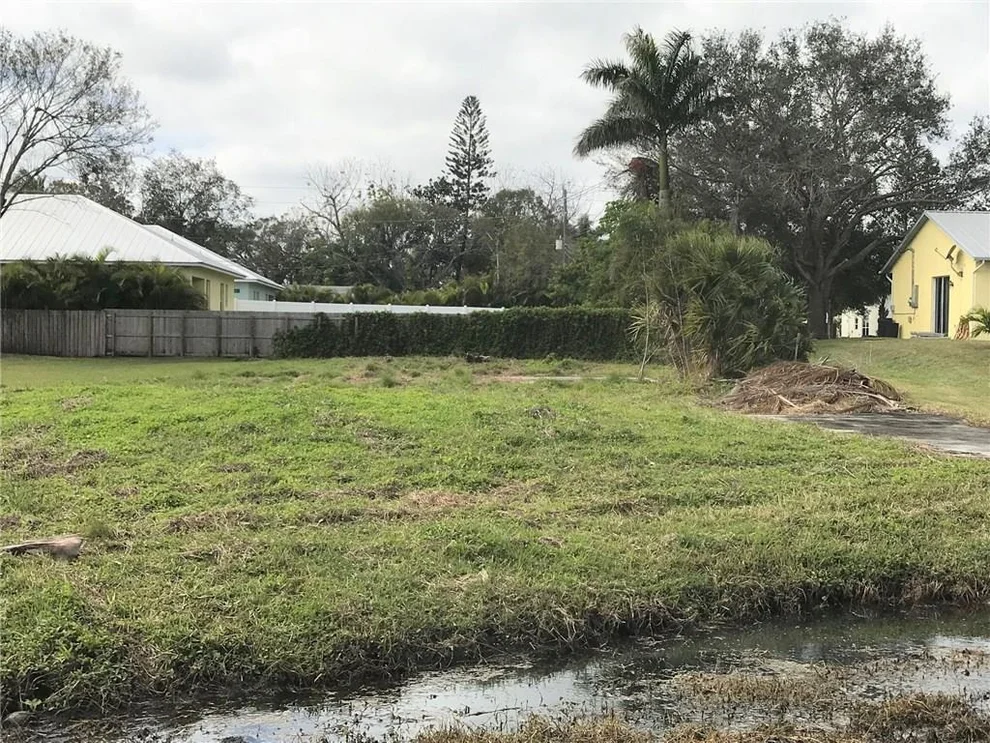 Unit for sale at 777 SW 28 Street, Palm City, FL 34990