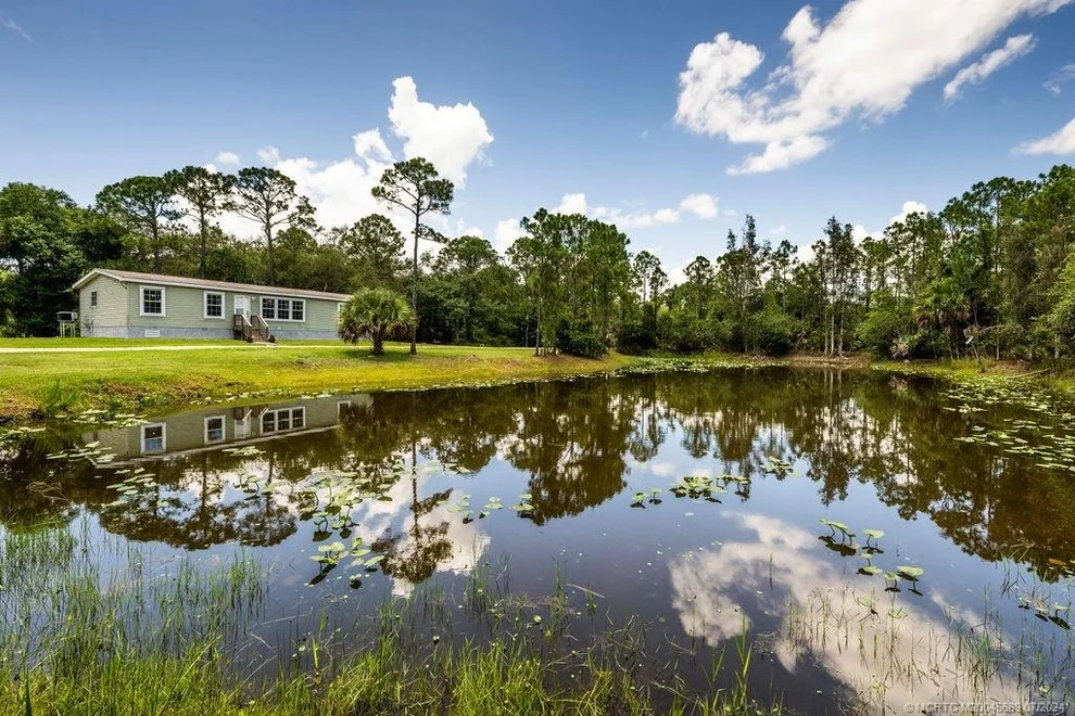 Unit for sale at 25150 SW 86th Street, Indiantown, FL 34956