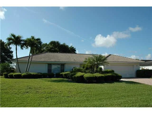 Unit for sale at 4283 SE Fairway East, Stuart, FL 34997