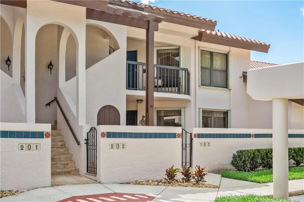 Unit for sale at 3400 SE Martinique Trace, Stuart, FL 34997