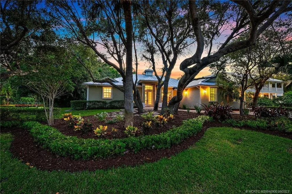 Unit for sale at 1418 NE Oak Bluff Lane NE, Jensen Beach, FL 34957