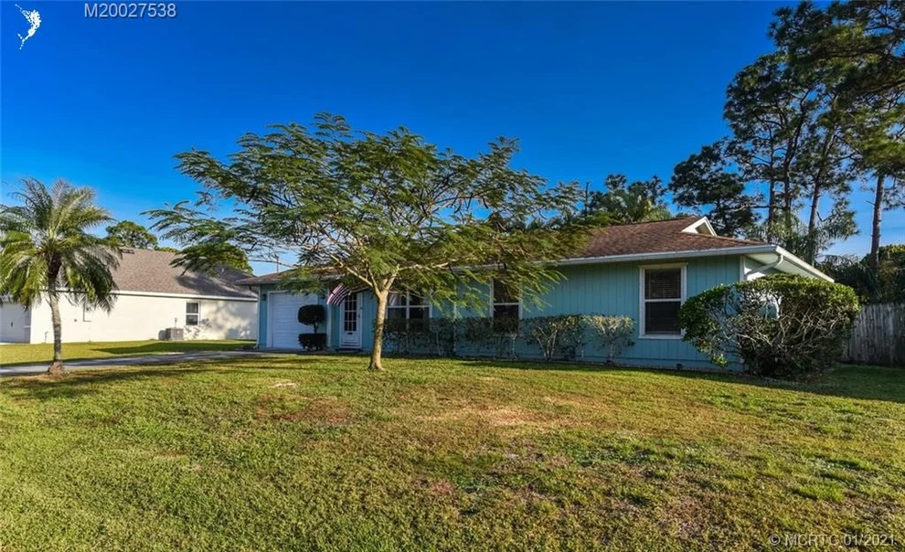 Unit for sale at 392 SE Walters Terrace, Port St Lucie, FL 34983
