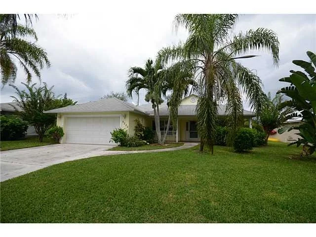 Unit for sale at 5355 SE Matousek Street, Stuart, FL 34997