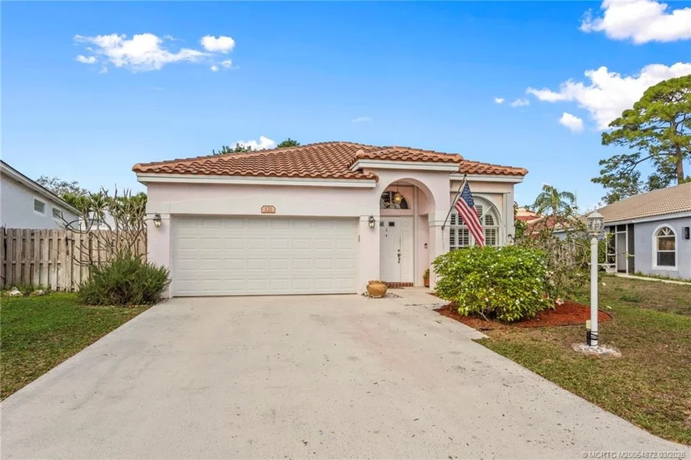 Unit for sale at 121 Woodlake Circle, Greenacres, FL 33463