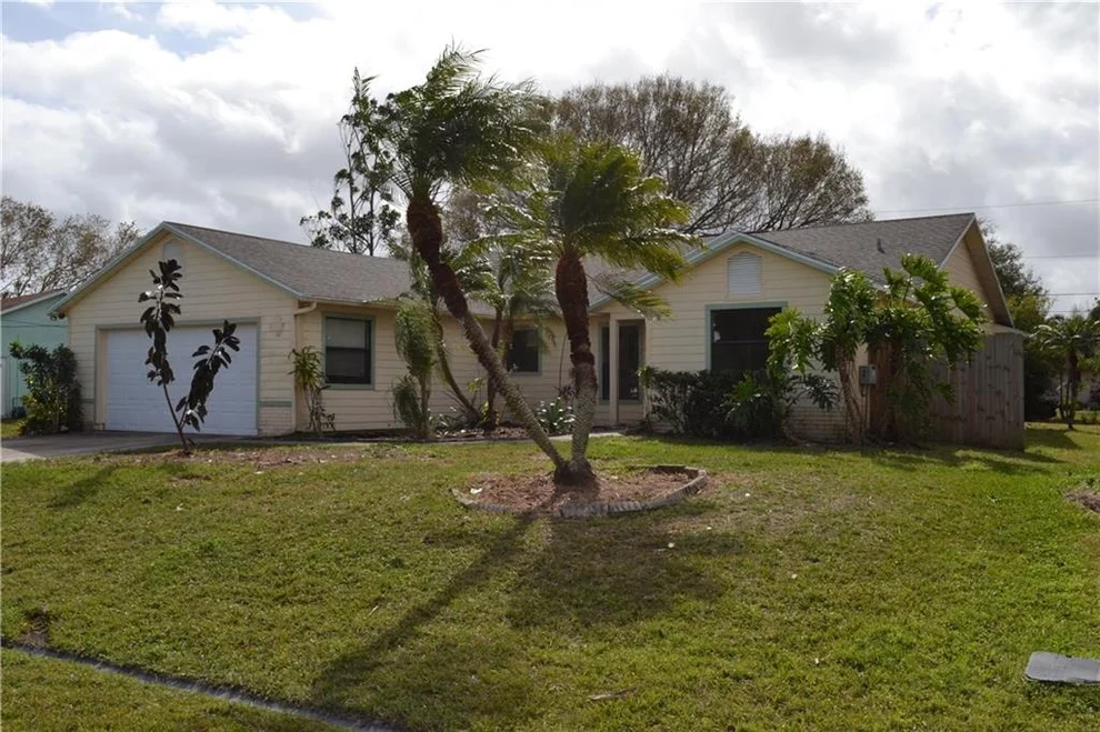 Unit for sale at 3114 SE Card Terrace, Port St Lucie, FL 34984