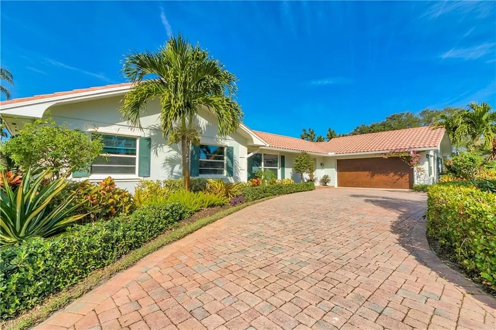 Unit for sale at 3963 SE Fairway East, Stuart, FL 34997
