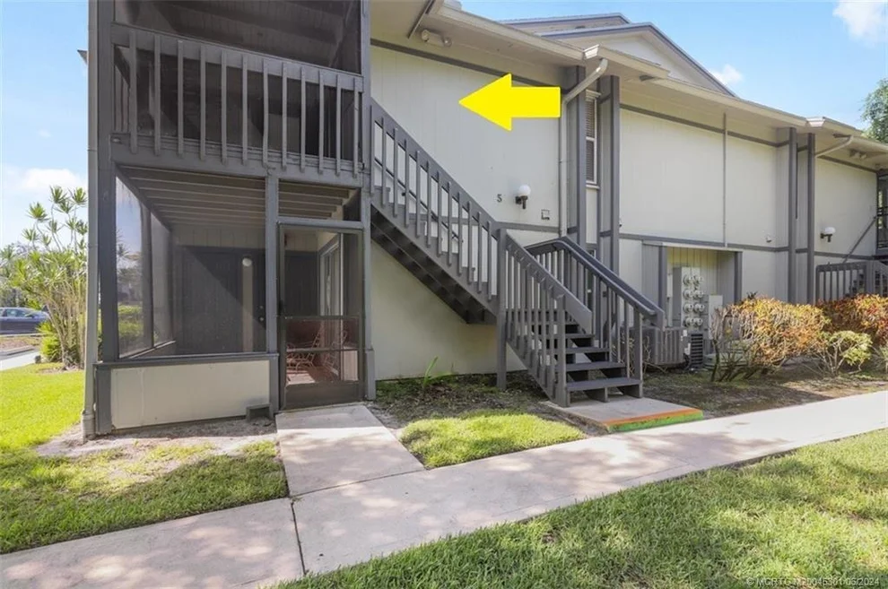 Unit for sale at 8195 SE Croft Circle, Hobe Sound, FL 33455