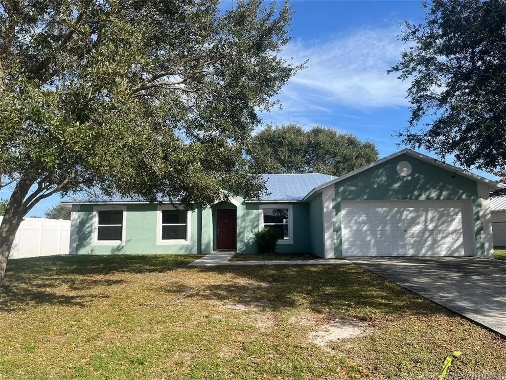 Unit for sale at 522 SW South Quick Circle, Port St Lucie, FL 34953