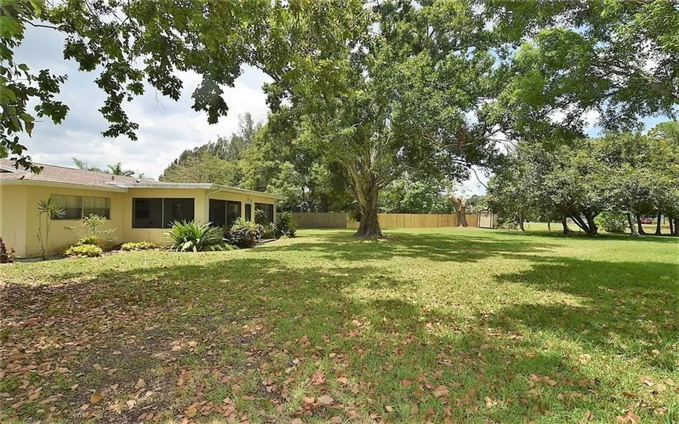 Unit for sale at 187 SW Ivanhoe Court, Port St Lucie, FL 34983