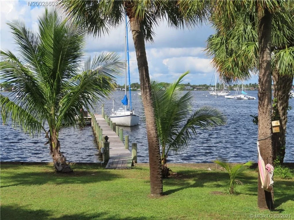Unit for sale at 218 SW Atlanta Avenue, Stuart, FL 34994