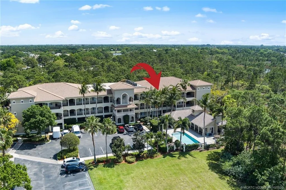Unit for sale at 960 SE Willoughby Trace, Stuart, FL 34997