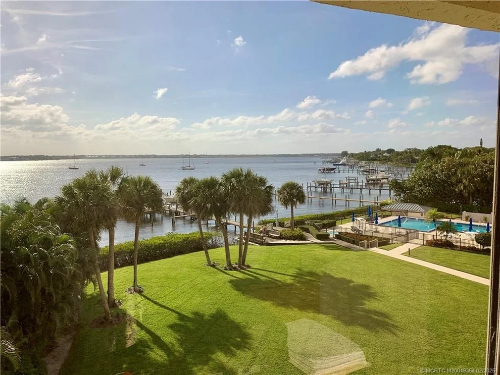 Unit for sale at 625 NW North River Drive, Stuart, FL 34994