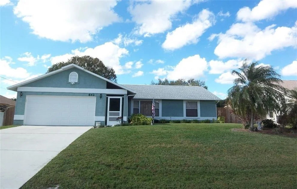 Unit for sale at 642 SE Dean Terrace, Port St Lucie, FL 34984