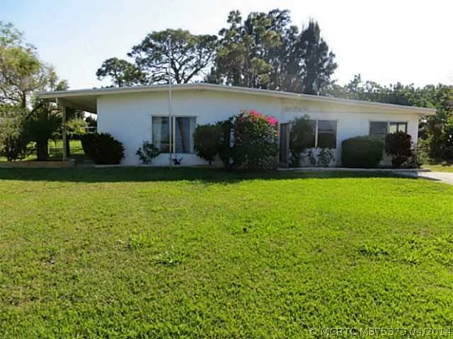 Unit for sale at 842 SE Stafford Drive, Stuart, FL 34996