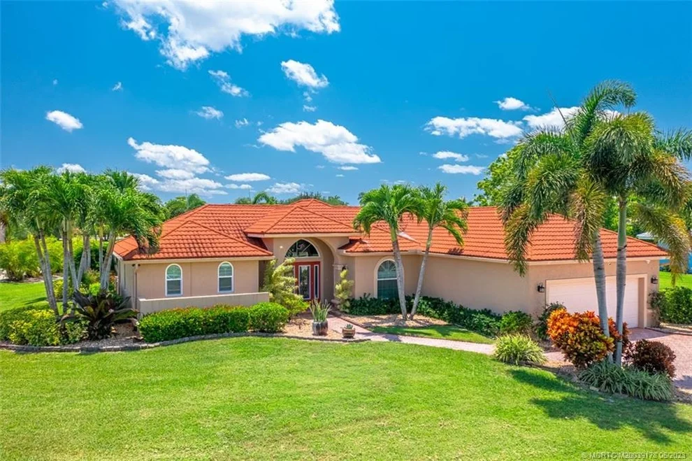 Unit for sale at 2642 NW South Shore Road, Stuart, FL 34994