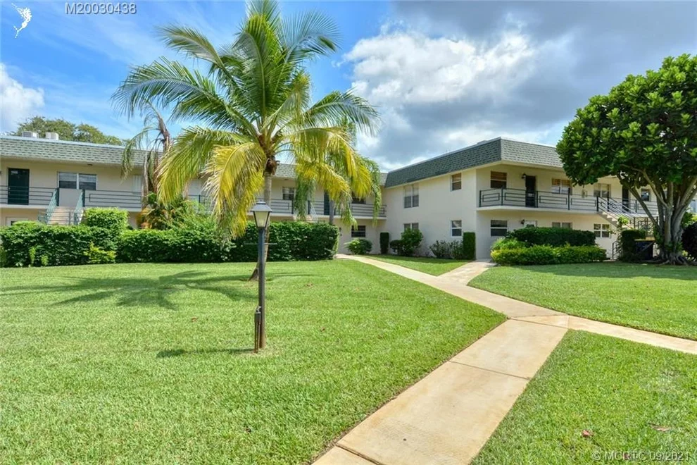 Unit for sale at 1900 S Kanner Highway, Stuart, FL 34994