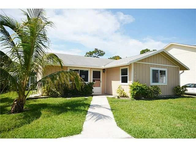Unit for sale at 3816 SE Middle Street, Stuart, FL 34997