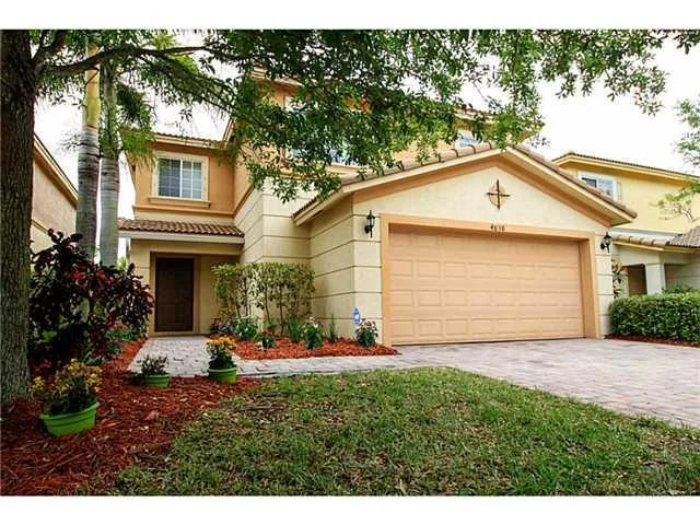 Unit for sale at 4838 SE Graham Drive, Stuart, FL 34997