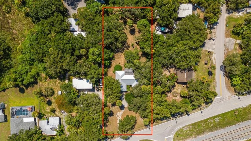 Unit for sale at 4123 N Old Dixie Highway, Fort Pierce, FL 34946