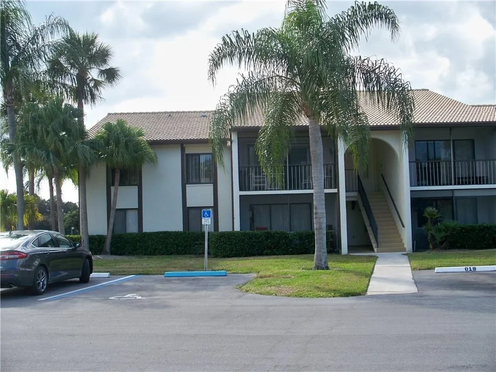 Unit for sale at 1605 SW Silver Pine Way, Palm City, FL 34990