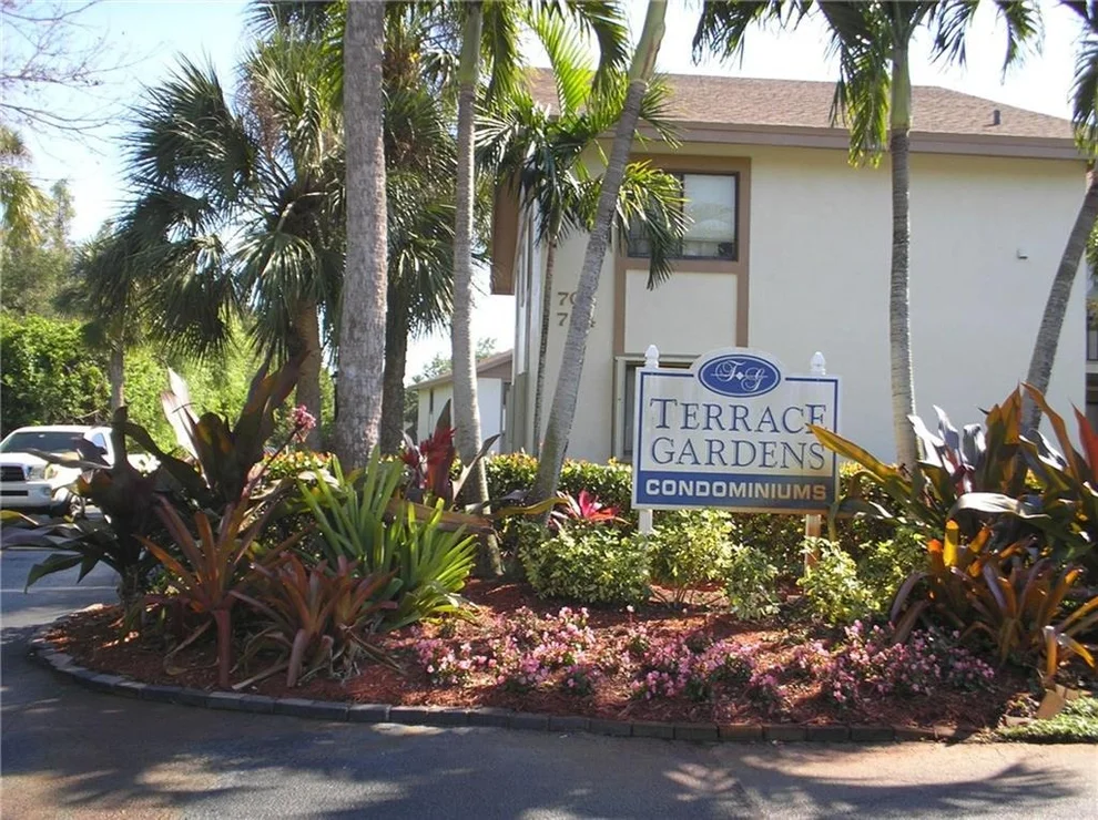 Unit for sale at 844 NW Fork Road, Stuart, FL 34994