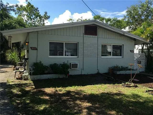 Unit for sale at 657 SW Cleveland Avenue, Stuart, FL 34994