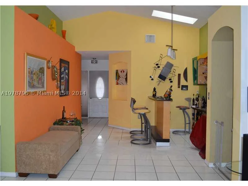 Unit for sale at 182 NE Greenbriar Avenue, Port St Lucie, FL 34983