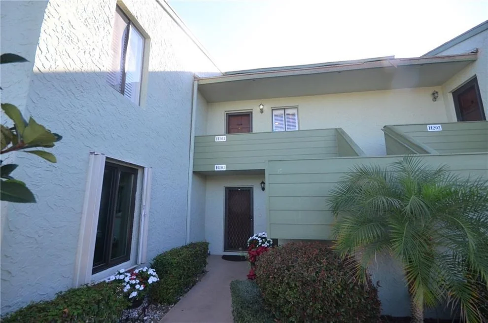 Unit for sale at 5403 SE Miles Grant Road SE, Stuart, FL 34997