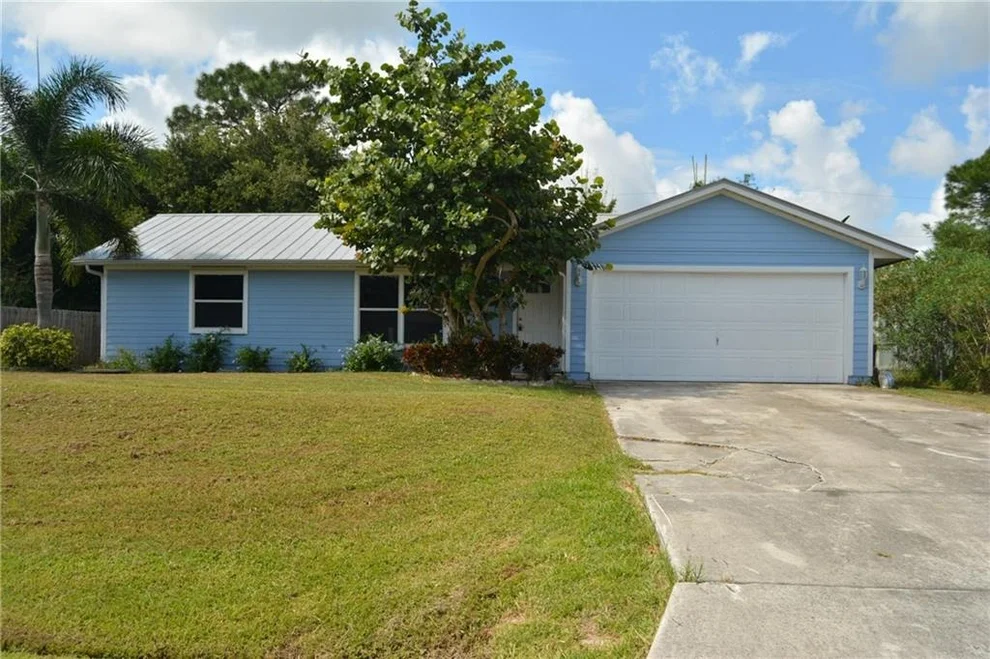 Unit for sale at 1142 SE Preston Lane, Port St Lucie, FL 34983