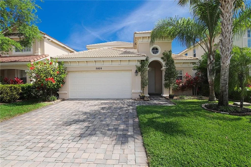 Unit for sale at 5809 SE Crooked Oak Avenue, Hobe Sound, FL 33455