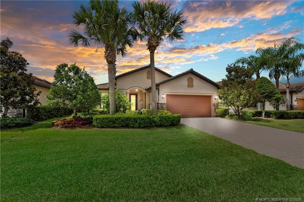 Unit for sale at 206 SE Courances Drive, Port St Lucie, FL 34984