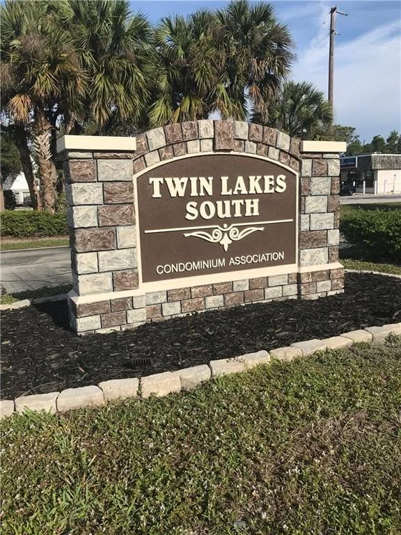 Unit for sale at 6531 SE Federal Highway, Stuart, FL 34997