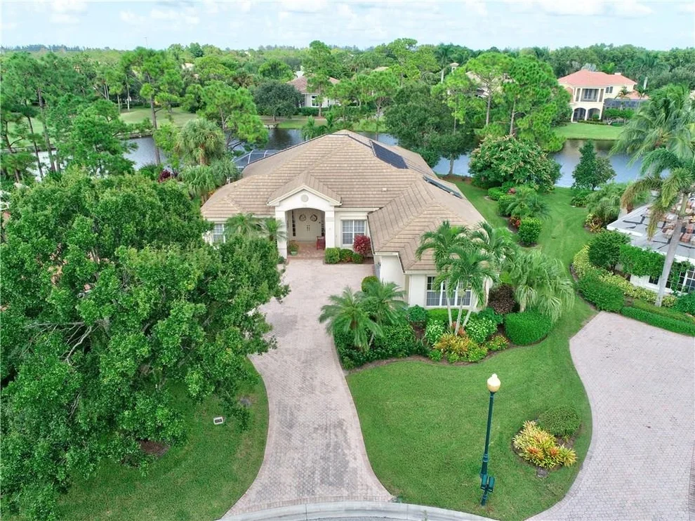 Unit for sale at 2125 SE Talbot Place, Stuart, FL 34997