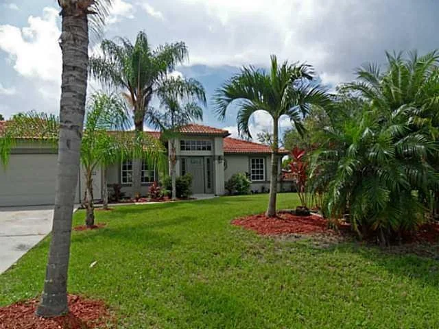 Unit for sale at 2903 SE Bella Road, Port St Lucie, FL 34984